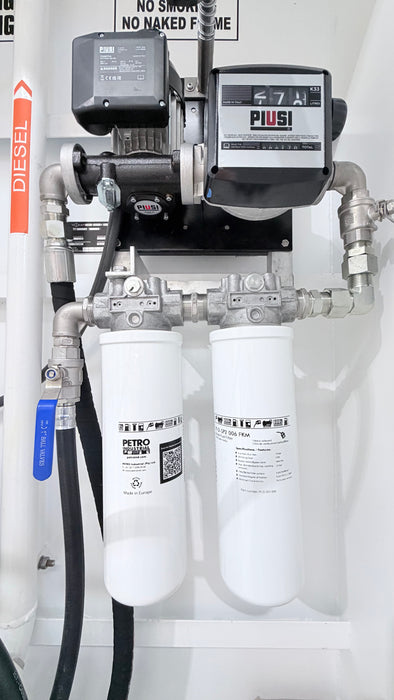 PETRO Particulate Filter element installed in pump bay for 3μm and 6μm